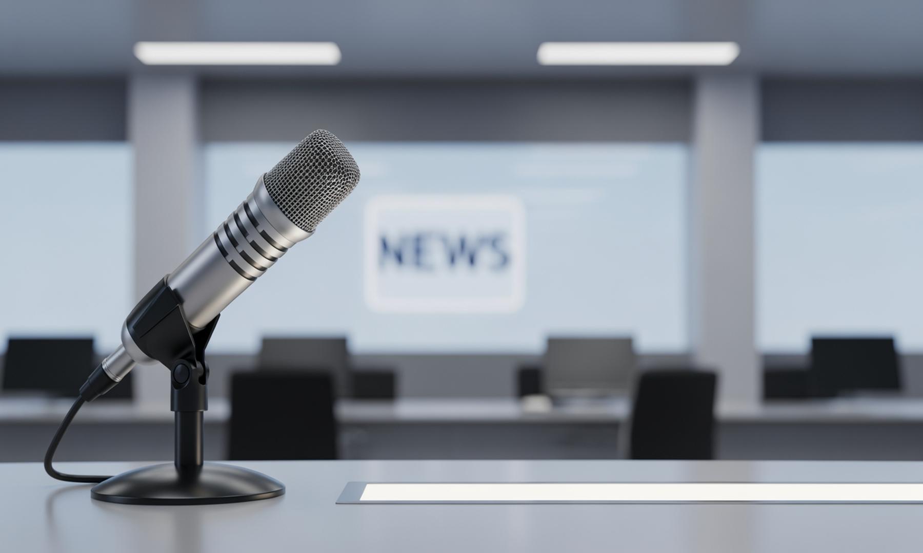 Haley Kalil Comments on Viral NFL Divorce Story Impacting Public Perception