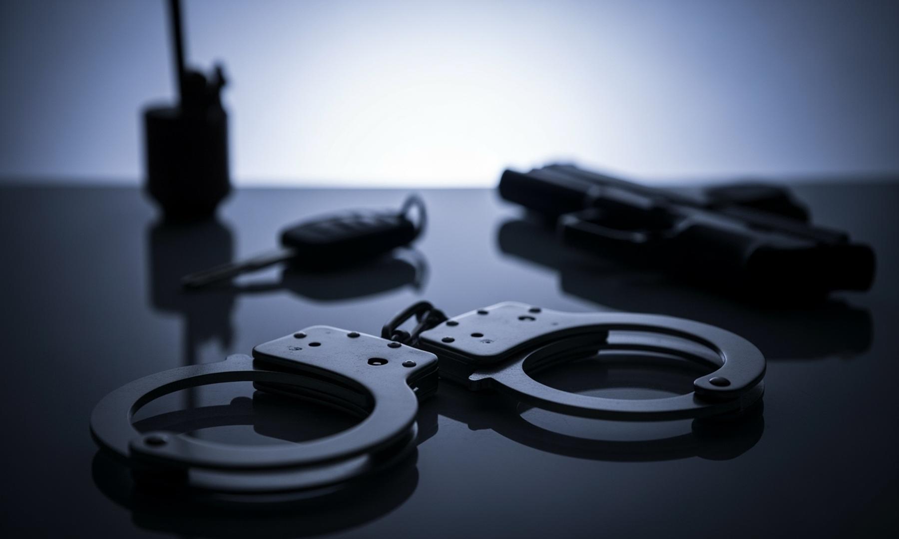 Adrian Peterson Arrested for DWI and Unlawful Weapon Possession